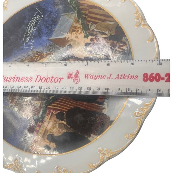 Rosenthal Germany Classic Rose Collection Set of 2 Nurnberg 1976 and 1977 Plates - Picture 5 of 10